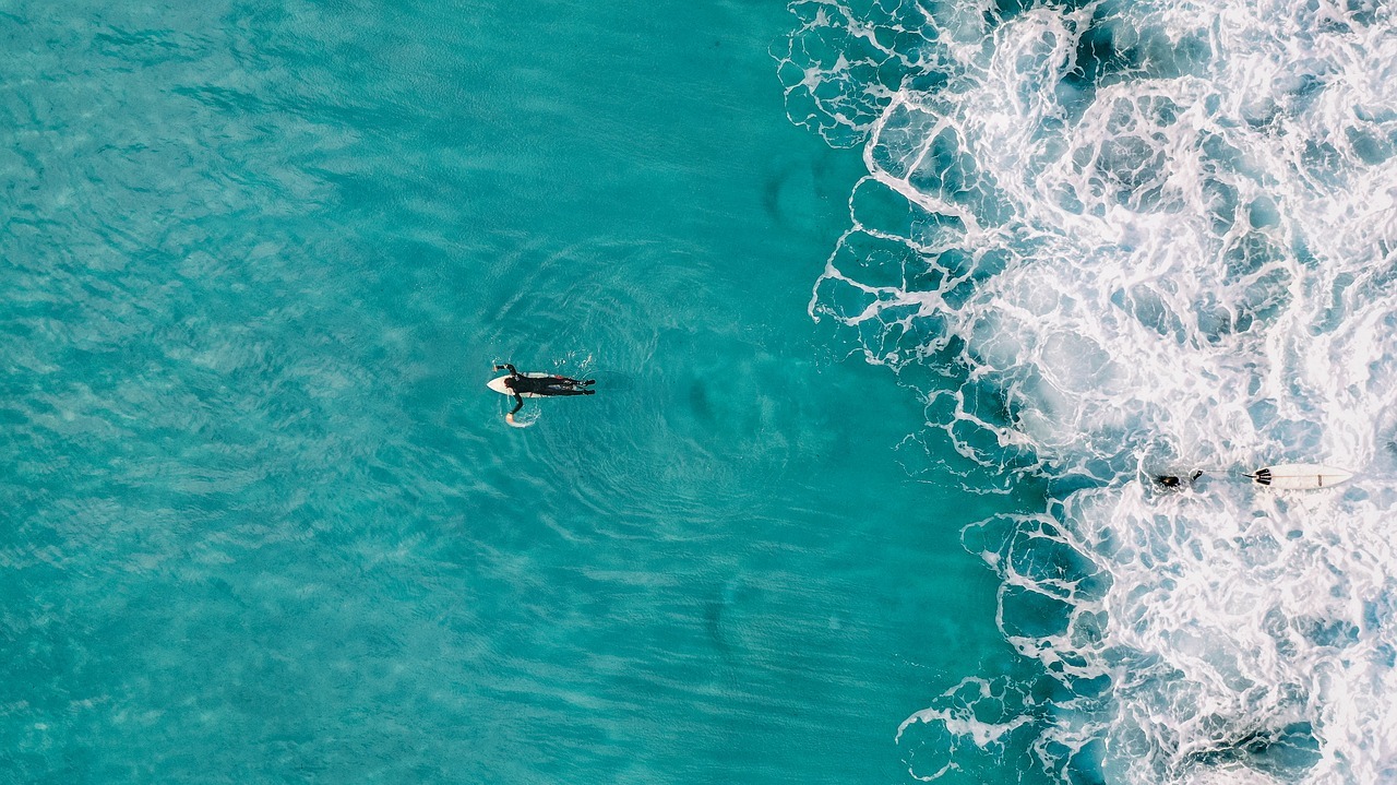 blue, beach, surf-4145659.jpg
